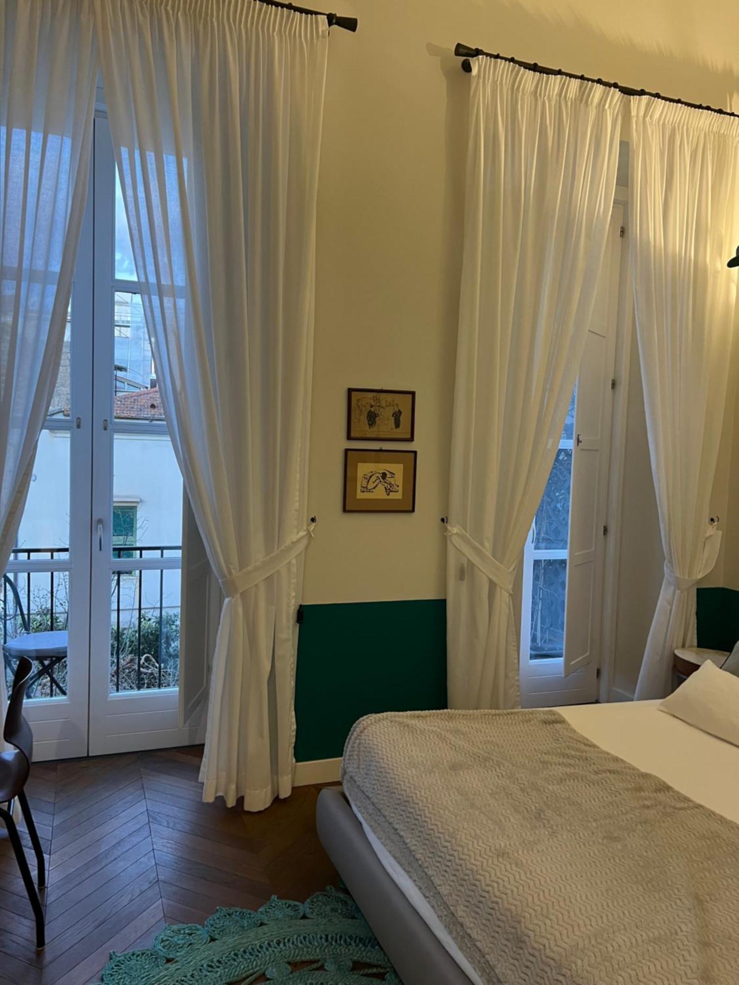 Hotel Accademia 39 à Sorrente Extérieur photo